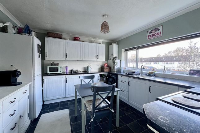 131, Rochfords, Milton Keynes photo 2