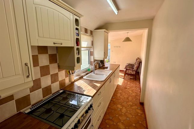 99, Three Elms Road, Hereford photo 4