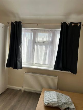 47, Marlborough Road, Southall photo 2