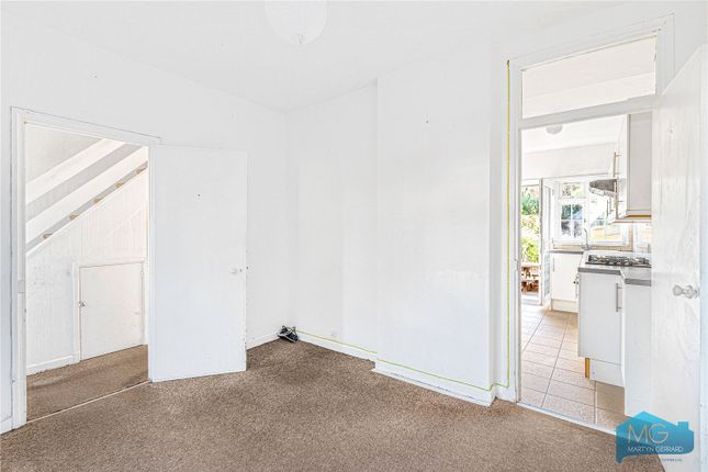 94, Steeds Road, London photo 2