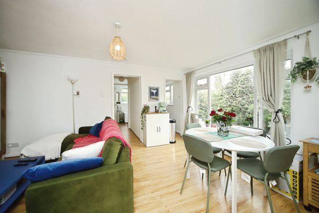 68c, Deane Drive, Taunton photo 3