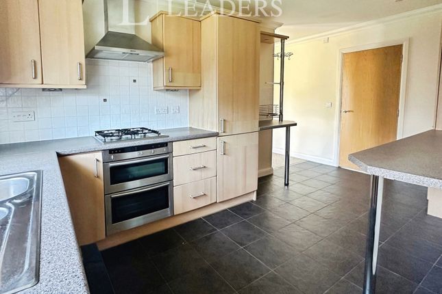 5, Trafalgar Rise, Waterlooville photo 2
