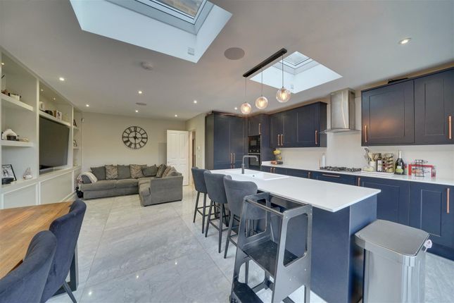 21, Huggins Lane, Hatfield photo 4