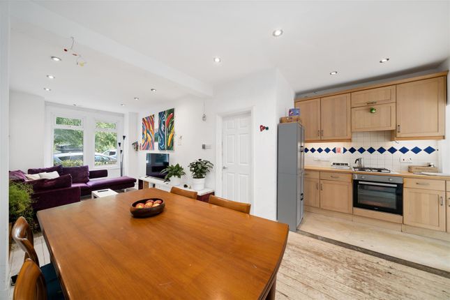 5, Garfield Road, Wimbledon photo 3