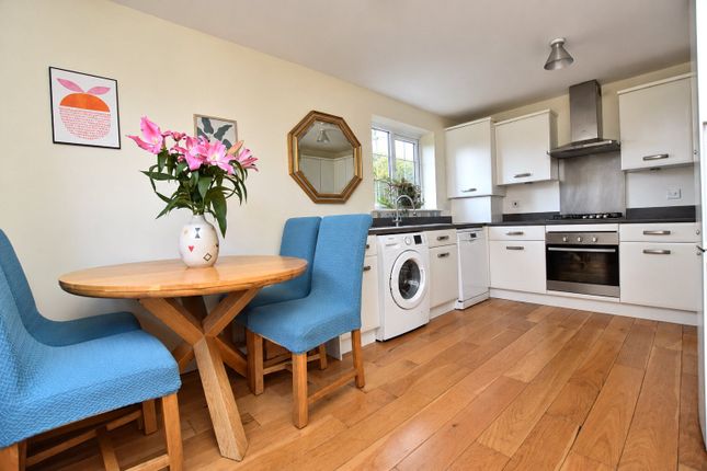 Willow Way, Leeds photo 3