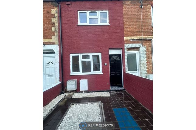 Cumberland Road, Reading photo 2