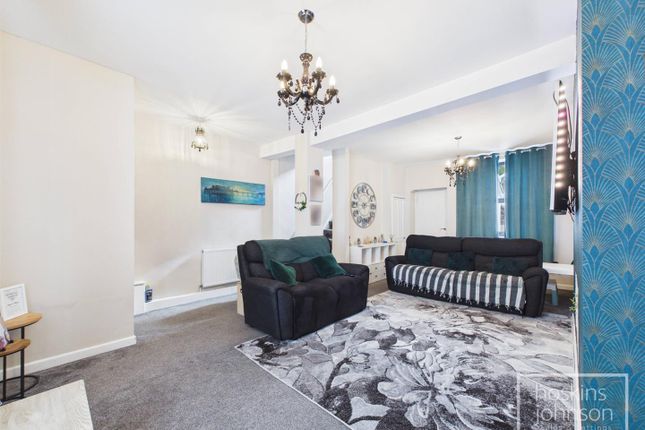 46, Bassett Street, Pontypridd photo 4
