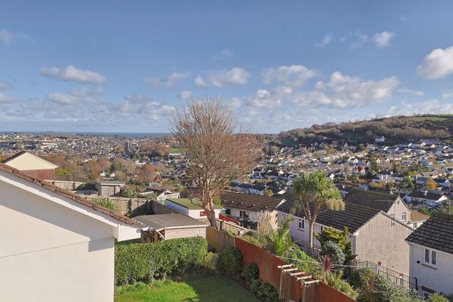 22, Hartland Tor Close, Brixham photo 3