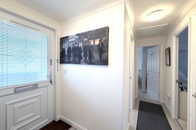 39 Pont Pentre Park, Pontypridd photo 4