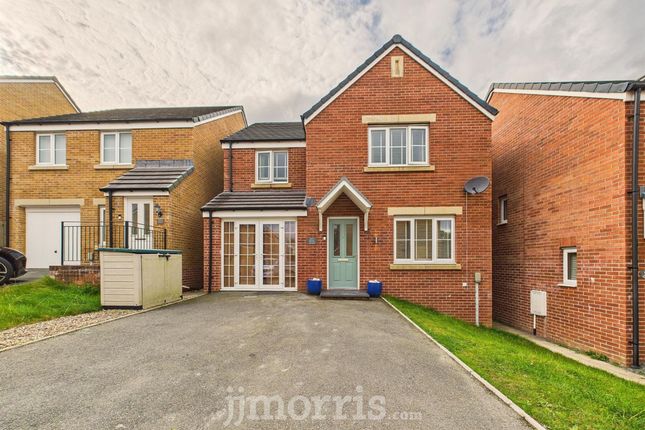 58 Maes Yr Odyn, Narberth photo 2