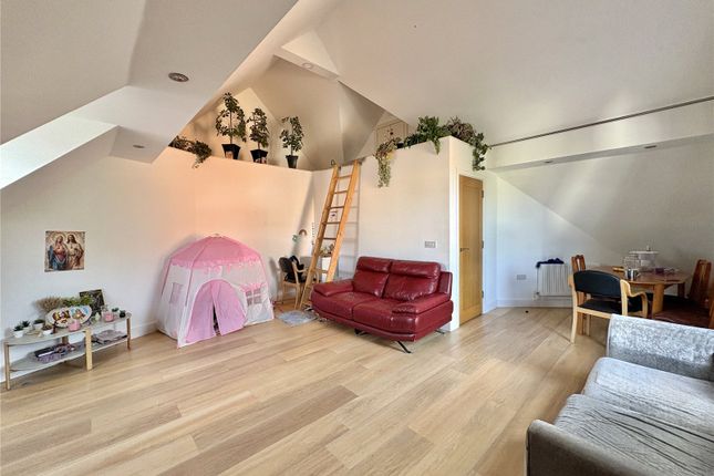 Flat 13, Salisbury Heights, 8, Salisbury Road, Dorset photo 3