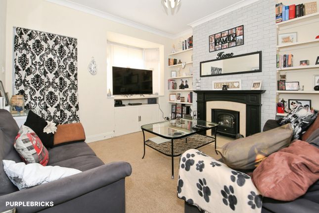 43, Fengate, Peterborough photo 3