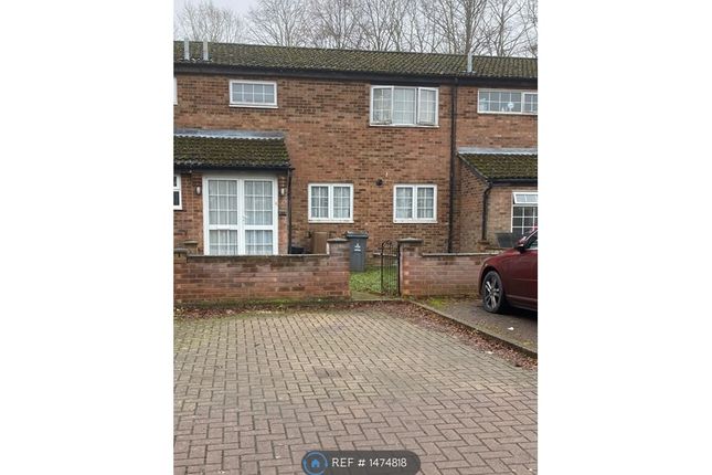 Thumbnail Terraced house to rent in Balmoral Close, Stevenage