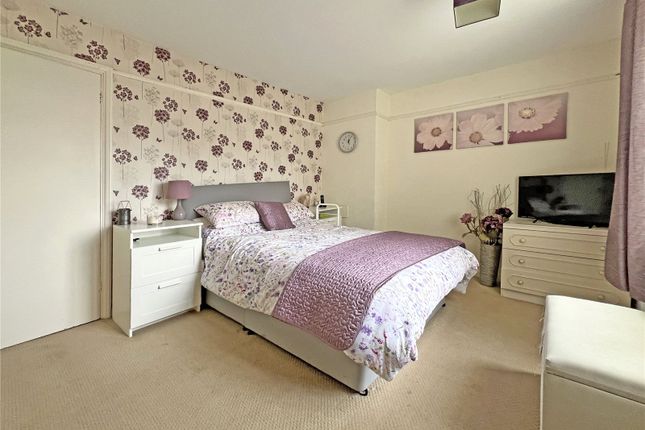 32, Orchard Road, Telford photo 4