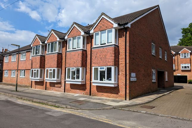 Thumbnail Flat for sale in Town End Street, Godalming