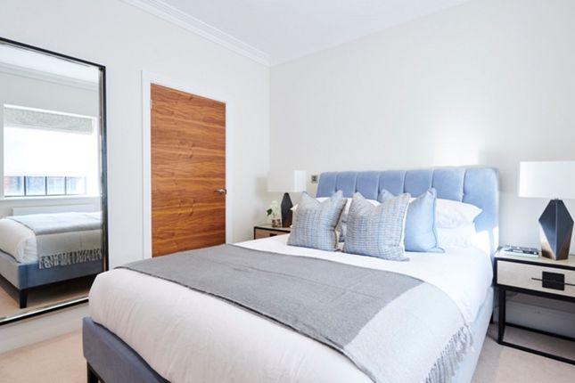 Flat to rent in Rainville Road, Fulham
