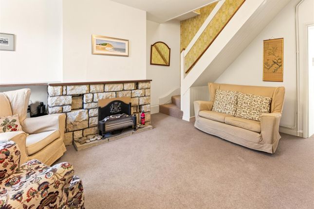 1 Maie Cottages, Bridport photo 3