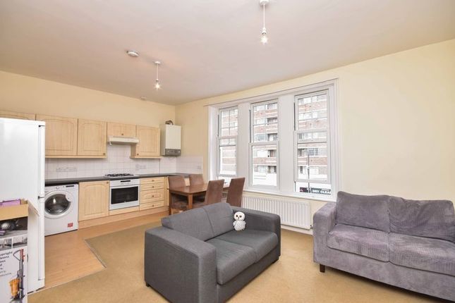 Flat 3, 23, Balham Hill, London photo 5
