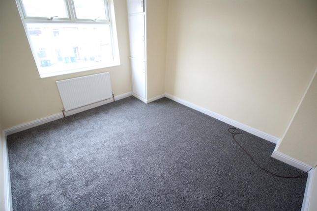Terraced house to rent in Dickens Road, Keresley, Coventry