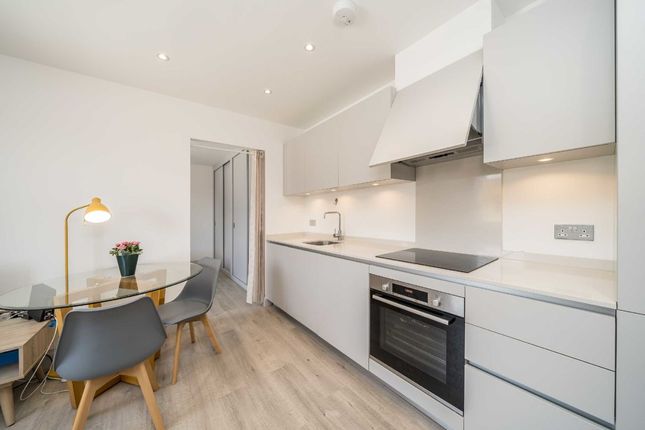 Devonhurst Place, Heathfield Terrace, London W4, studio for sale ...