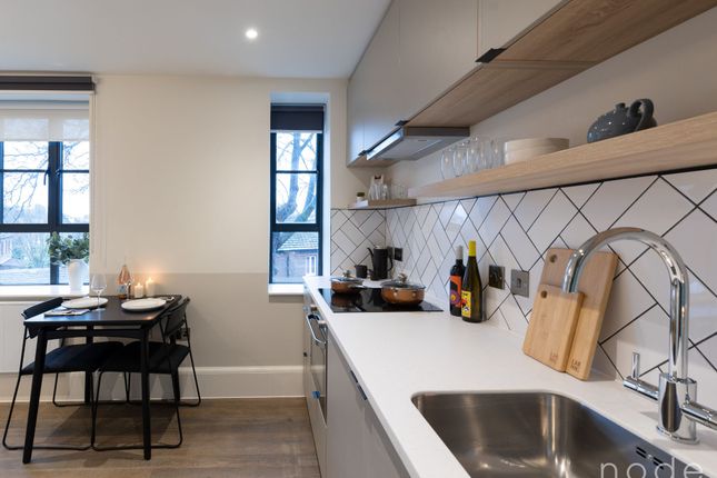 Flat to rent in Shakespeare Road, Brixton