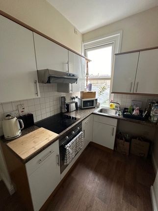 Flat to rent in William Street, Herne Bay