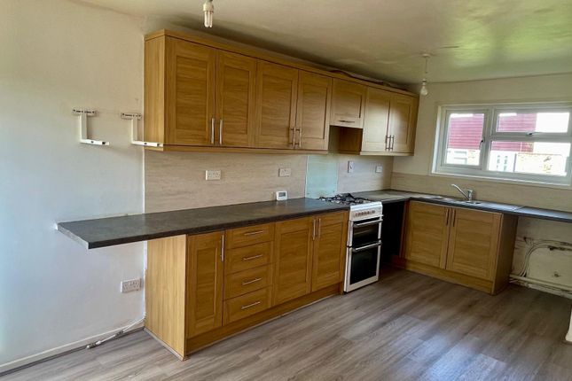159, Kirkmeadow, Peterborough photo 3
