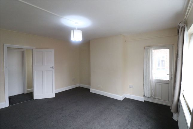Elthorne Court, Kingsbury photo 4