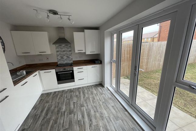 123, CWMBRAN photo 3