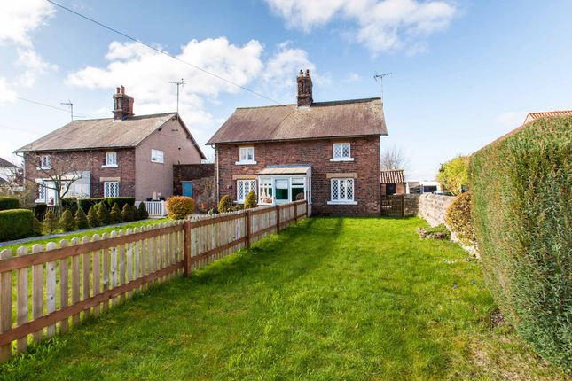 2 Sycamore Lane, Chesterfield photo 4