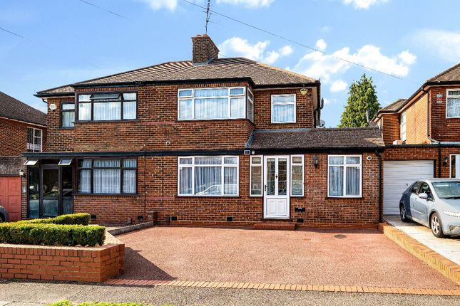 4-bed house on 118 Beverley Drive, Edgware, £815,000