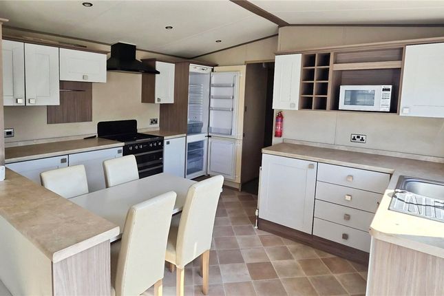 A9 Grange Caravan Park,, Straight Road, Essex photo 3