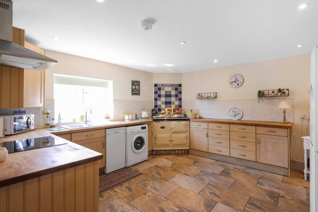 Cottage Kitchen