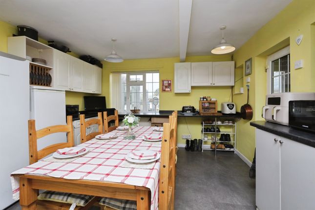 11, Buckwell Rise, Hailsham photo 3