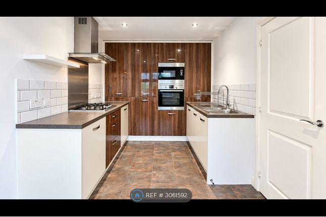 Brookes Meadow, Tipton photo 3