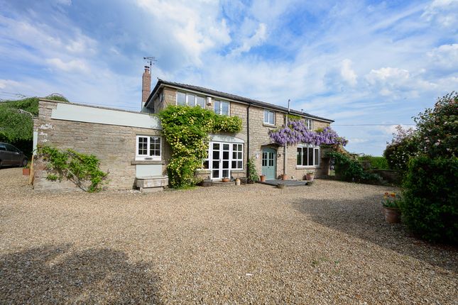 1-The Coach House-38