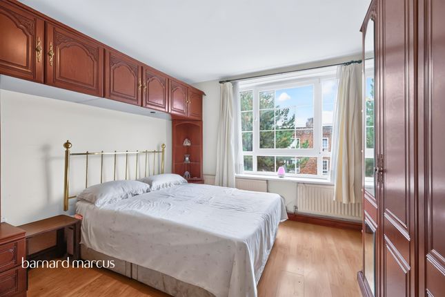 Flat 57, Wisden House, Meadow Road, London photo 4