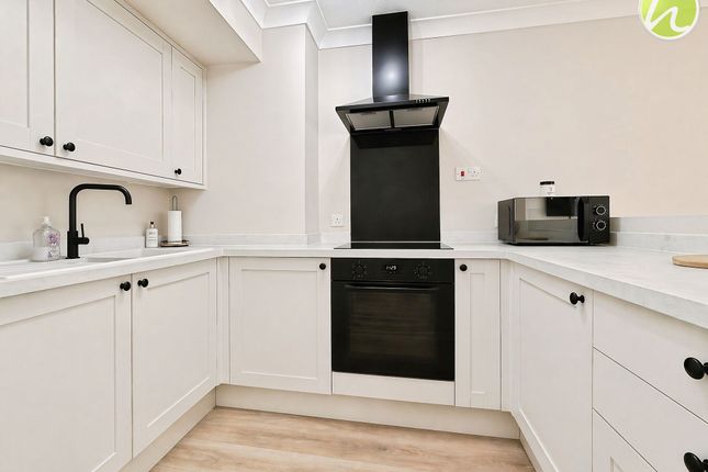 62 Boyce Road, Stanford-Le-Hope photo 3