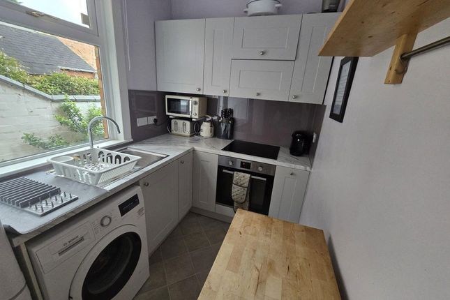 33, Leopold Road, Leicester photo 4