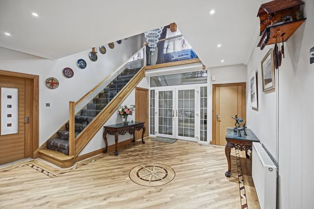 10 Tait Walk, Crossford photo 4