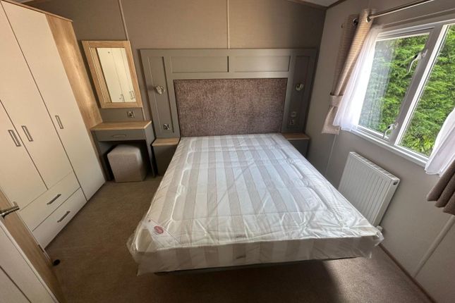 42, Maustin Park, Nr. Wetherby photo 4