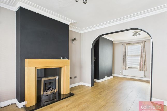4, Aberdeen Street, Scarborough photo 3