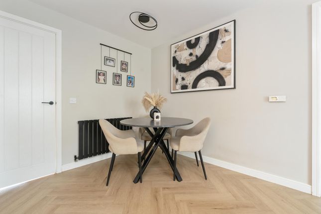 Hawthorn Way, Coatbridge photo 4