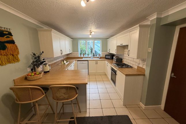 3, Princes Avenue, Aberaeron photo 4