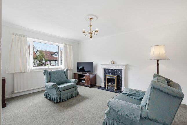 11, Bushey Wood Road, Sheffield photo 4