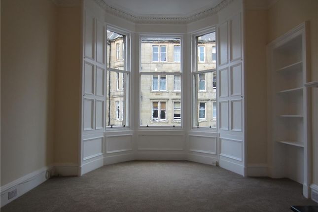 Thumbnail Flat to rent in Comely Bank Street, Edinburgh