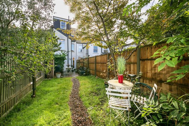 Terraced house for sale in Sydney Road, Teddington