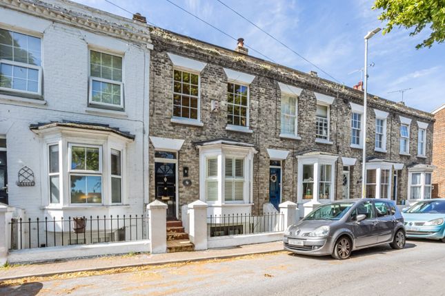 3-bed terraced on High Street, Broadstairs, £1,600/mo