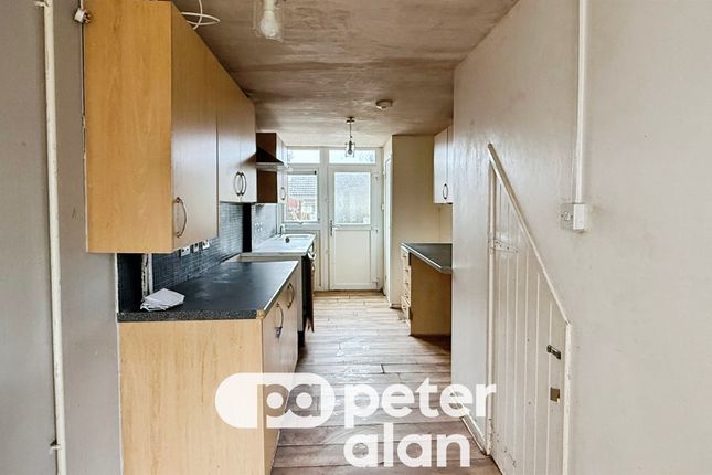 7, Thames Close, Newport photo 4