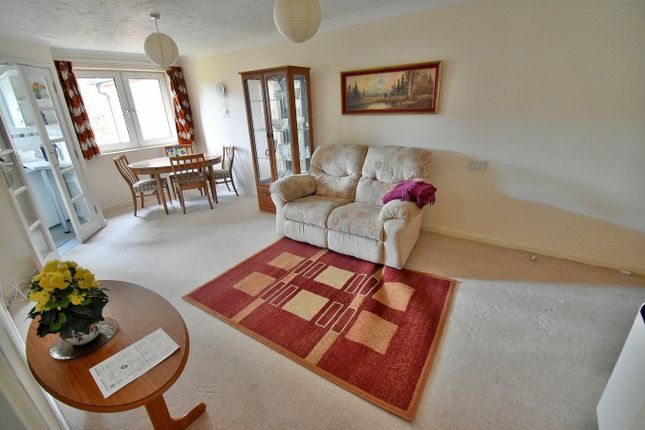 Alexandria Court, Glenmoor Road, Ferndown photo 3